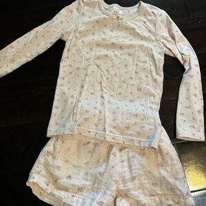 Adorable 2 piece Jamie Kay outfit.